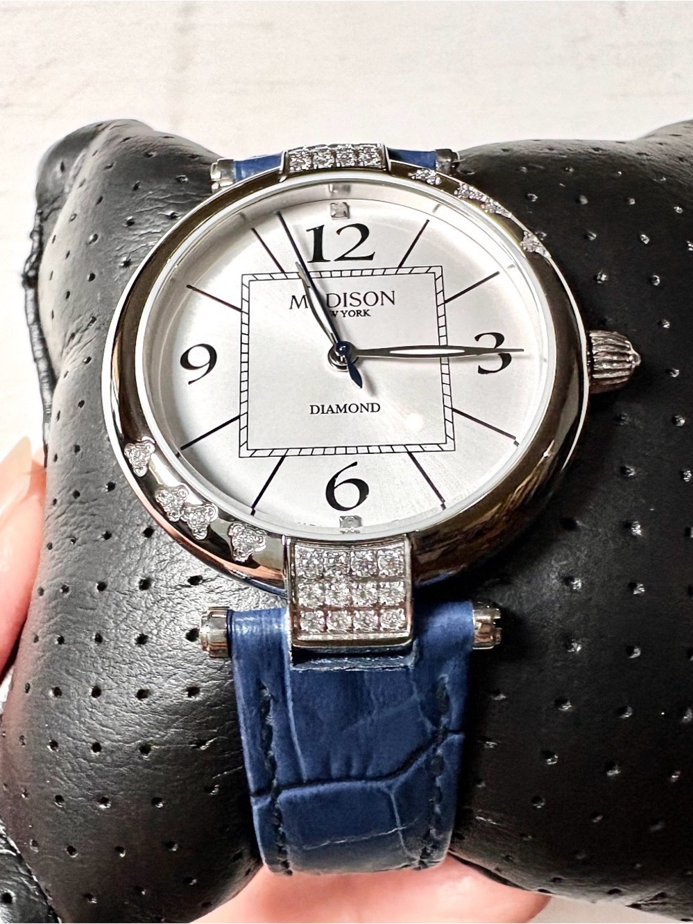 🌹HP🌹NEW& Authentic Madison NY Diamond Silver Quarts Watch Navy Calf Leather Belt - Picture 2 of 4